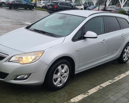 Сірий Опель Астра, об'ємом двигуна 1.7 л та пробігом 276 тис. км за 5500 $, фото 1 на Automoto.ua