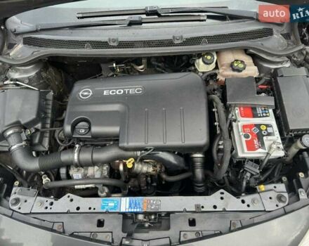 Серый Опель Астра, объемом двигателя 1.69 л и пробегом 240 тыс. км за 6200 $, фото 12 на Automoto.ua