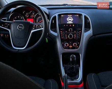 Сірий Опель Астра, об'ємом двигуна 1.7 л та пробігом 244 тис. км за 7000 $, фото 8 на Automoto.ua