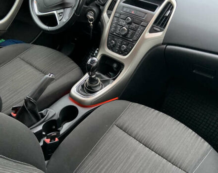 Серый Опель Астра, объемом двигателя 1.69 л и пробегом 230 тыс. км за 7600 $, фото 15 на Automoto.ua