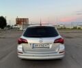 Серый Опель Астра, объемом двигателя 1.7 л и пробегом 260 тыс. км за 5600 $, фото 7 на Automoto.ua