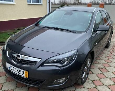 Серый Опель Астра, объемом двигателя 2 л и пробегом 245 тыс. км за 8850 $, фото 6 на Automoto.ua