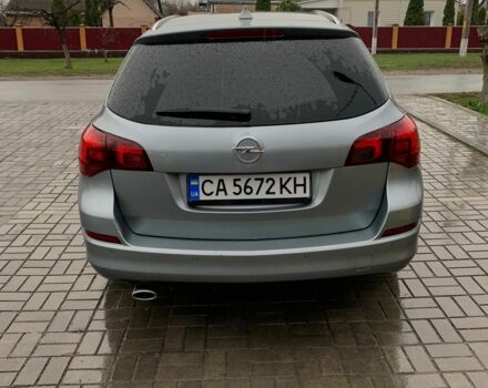 Серый Опель Астра, объемом двигателя 2 л и пробегом 370 тыс. км за 6500 $, фото 3 на Automoto.ua