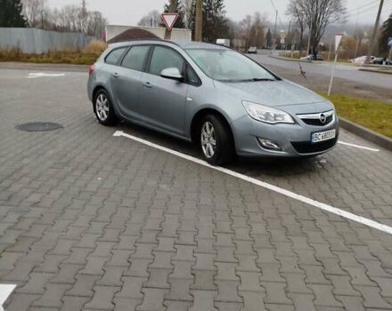Серый Опель Астра, объемом двигателя 1.25 л и пробегом 254 тыс. км за 5000 $, фото 6 на Automoto.ua