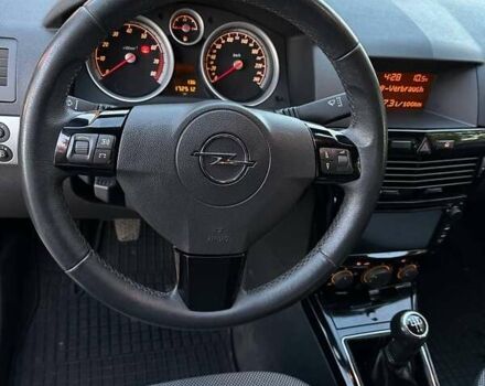 Опель Астра 2011 в Луцке на Automoto.ua Серый Опель Астра, объемом двигателя 1.6 л и пробегом 172 тыс. км за 5900 $, фото 12 на Automoto.ua