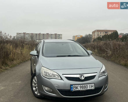 Сірий Опель Астра, об'ємом двигуна 1.96 л та пробігом 260 тис. км за 4950 $, фото 1 на Automoto.ua