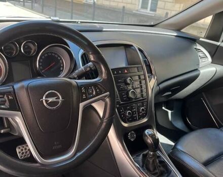 Серый Опель Астра, объемом двигателя 1.25 л и пробегом 247 тыс. км за 8400 $, фото 7 на Automoto.ua