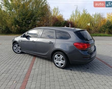 Серый Опель Астра, объемом двигателя 1.6 л и пробегом 271 тыс. км за 5750 $, фото 4 на Automoto.ua
