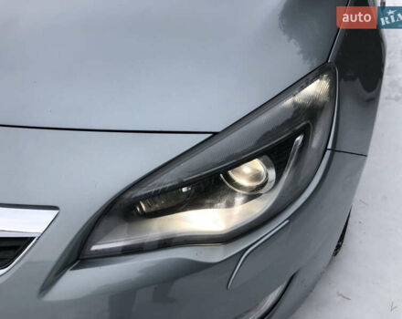 Серый Опель Астра, объемом двигателя 1.7 л и пробегом 220 тыс. км за 10600 $, фото 32 на Automoto.ua