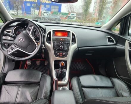 Сірий Опель Астра, об'ємом двигуна 1.7 л та пробігом 276 тис. км за 5500 $, фото 7 на Automoto.ua