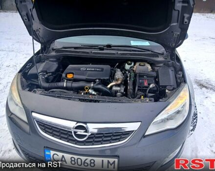 Сірий Опель Астра, об'ємом двигуна 1.7 л та пробігом 0 тис. км за 7500 $, фото 2 на Automoto.ua