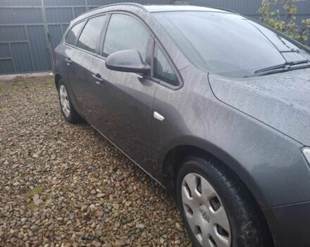 Серый Опель Астра, объемом двигателя 1.7 л и пробегом 317 тыс. км за 5900 $, фото 2 на Automoto.ua