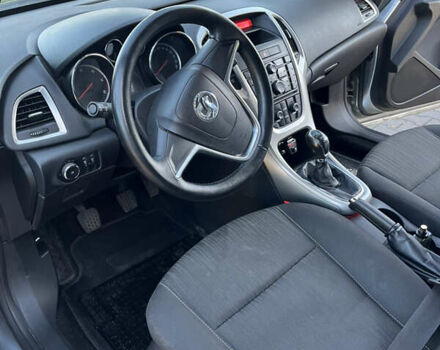 Сірий Опель Астра, об'ємом двигуна 1.96 л та пробігом 260 тис. км за 5799 $, фото 10 на Automoto.ua