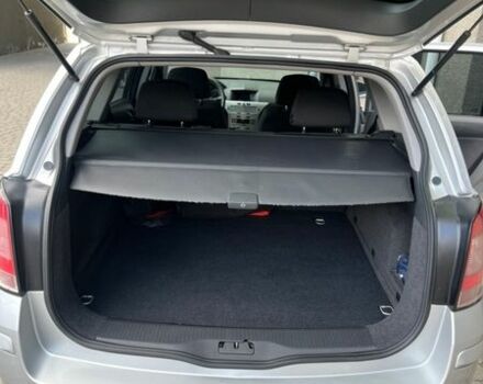 Серый Опель Астра, объемом двигателя 1.7 л и пробегом 236 тыс. км за 6100 $, фото 17 на Automoto.ua