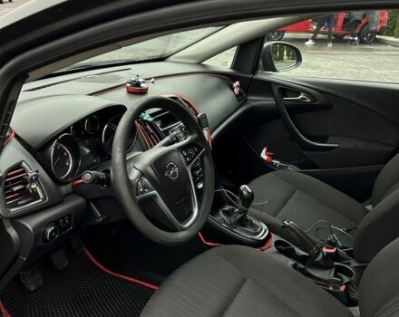 Сірий Опель Астра, об'ємом двигуна 1.7 л та пробігом 261 тис. км за 6300 $, фото 10 на Automoto.ua