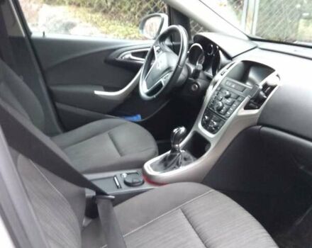 Серый Опель Астра, объемом двигателя 1.69 л и пробегом 248 тыс. км за 7200 $, фото 8 на Automoto.ua