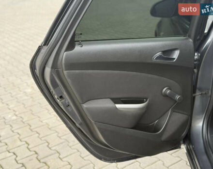 Серый Опель Астра, объемом двигателя 1.69 л и пробегом 412 тыс. км за 6500 $, фото 25 на Automoto.ua