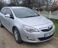 Серый Опель Астра, объемом двигателя 1.69 л и пробегом 210 тыс. км за 6500 $, фото 1 на Automoto.ua