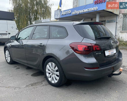 Сірий Опель Астра, об'ємом двигуна 1.7 л та пробігом 204 тис. км за 8700 $, фото 3 на Automoto.ua