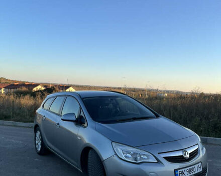 Сірий Опель Астра, об'ємом двигуна 1.96 л та пробігом 260 тис. км за 5799 $, фото 2 на Automoto.ua