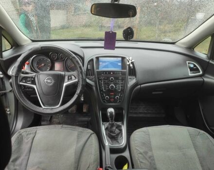 Серый Опель Астра, объемом двигателя 1.2 л и пробегом 254 тыс. км за 5000 $, фото 16 на Automoto.ua