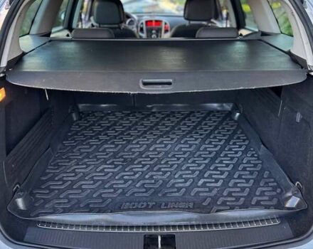 Серый Опель Астра, объемом двигателя 1.7 л и пробегом 377 тыс. км за 6200 $, фото 2 на Automoto.ua