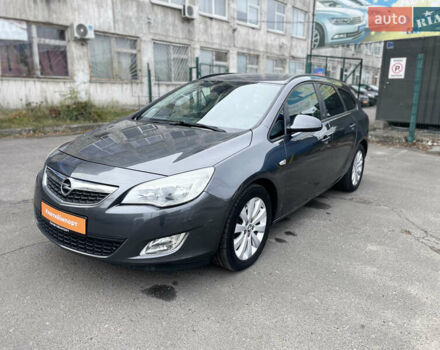 Сірий Опель Астра, об'ємом двигуна 1.7 л та пробігом 204 тис. км за 8700 $, фото 24 на Automoto.ua