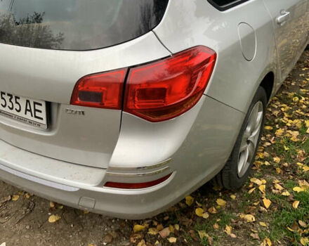 Серый Опель Астра, объемом двигателя 1.69 л и пробегом 230 тыс. км за 7600 $, фото 9 на Automoto.ua