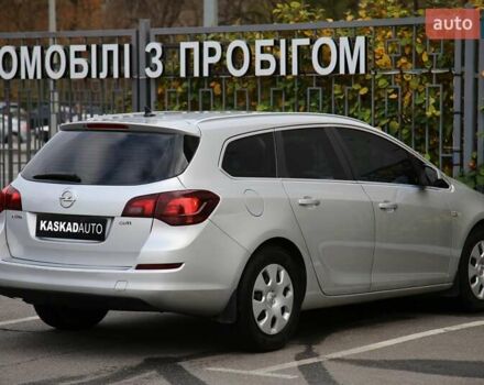 Серый Опель Астра, объемом двигателя 1.69 л и пробегом 233 тыс. км за 7800 $, фото 5 на Automoto.ua