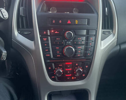 Серый Опель Астра, объемом двигателя 1.25 л и пробегом 229 тыс. км за 6500 $, фото 10 на Automoto.ua