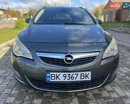 Серый Опель Астра, объемом двигателя 1.2 л и пробегом 294 тыс. км за 5900 $, фото 11 на Automoto.ua