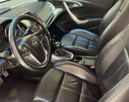 Серый Опель Астра, объемом двигателя 1.25 л и пробегом 247 тыс. км за 8400 $, фото 8 на Automoto.ua