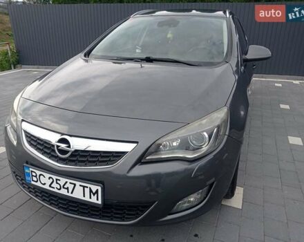 Сірий Опель Астра, об'ємом двигуна 1.7 л та пробігом 295 тис. км за 7000 $, фото 9 на Automoto.ua