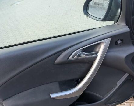 Опель Астра 2011 в Черновцах на Automoto.ua Серый Опель Астра, объемом двигателя 1.7 л и пробегом 289 тыс. км за 7000 $, фото 13 на Automoto.ua