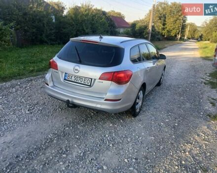 Серый Опель Астра, объемом двигателя 1.7 л и пробегом 260 тыс. км за 5800 $, фото 16 на Automoto.ua