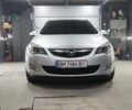 Сірий Опель Астра, об'ємом двигуна 2 л та пробігом 250 тис. км за 9200 $, фото 4 на Automoto.ua