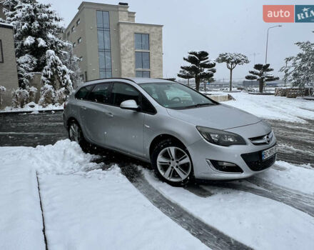 Серый Опель Астра, объемом двигателя 1.7 л и пробегом 282 тыс. км за 6100 $, фото 9 на Automoto.ua
