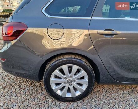 Серый Опель Астра, объемом двигателя 1.6 л и пробегом 184 тыс. км за 9900 $, фото 15 на Automoto.ua