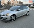 Серый Опель Астра, объемом двигателя 1.7 л и пробегом 325 тыс. км за 7300 $, фото 9 на Automoto.ua