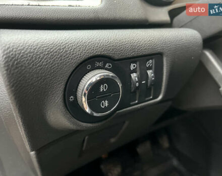 Серый Опель Астра, объемом двигателя 1.7 л и пробегом 257 тыс. км за 5850 $, фото 16 на Automoto.ua