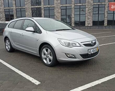 Сірий Опель Астра, об'ємом двигуна 1.4 л та пробігом 128 тис. км за 8650 $, фото 1 на Automoto.ua