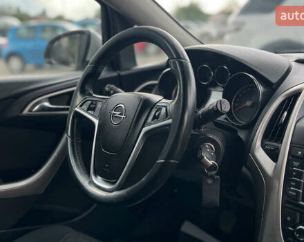 Серый Опель Астра, объемом двигателя 1.69 л и пробегом 243 тыс. км за 7500 $, фото 15 на Automoto.ua