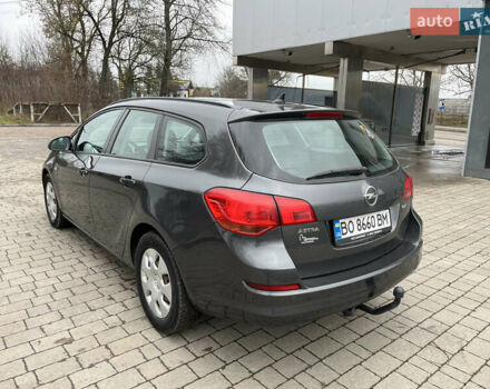 Серый Опель Астра, объемом двигателя 1.7 л и пробегом 235 тыс. км за 7500 $, фото 8 на Automoto.ua