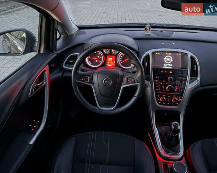 Серый Опель Астра, объемом двигателя 1.7 л и пробегом 215 тыс. км за 7350 $, фото 36 на Automoto.ua