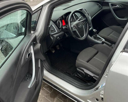 Опель Астра 2012 в Киеве на Automoto.ua Серый Опель Астра, объемом двигателя 1.7 л и пробегом 290 тыс. км за 6890 $, фото 2 на Automoto.ua