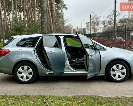 Сірий Опель Астра, об'ємом двигуна 1.7 л та пробігом 181 тис. км за 6800 $, фото 6 на Automoto.ua