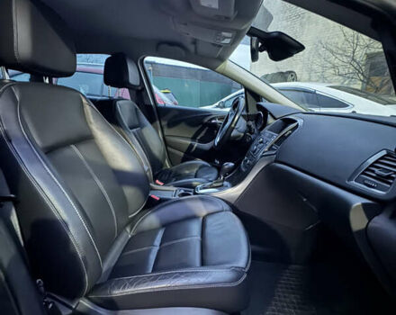 Серый Опель Астра, объемом двигателя 1.96 л и пробегом 221 тыс. км за 4600 $, фото 21 на Automoto.ua