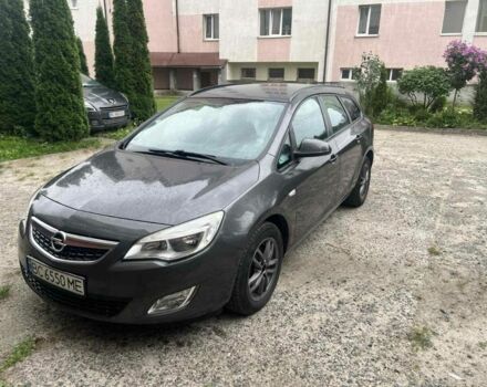 Серый Опель Астра, объемом двигателя 1.7 л и пробегом 200 тыс. км за 7000 $, фото 4 на Automoto.ua