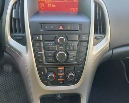 Сірий Опель Астра, об'ємом двигуна 1.7 л та пробігом 210 тис. км за 7500 $, фото 6 на Automoto.ua