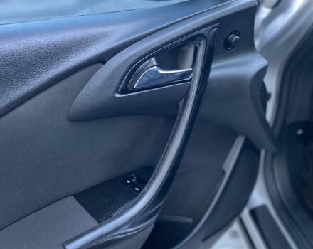 Сірий Опель Астра, об'ємом двигуна 1.7 л та пробігом 245 тис. км за 7000 $, фото 13 на Automoto.ua